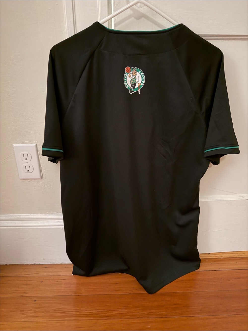 NBA Celtics MLB Style Button Up Black Jersey with Green Trim - Picture 3 of 4